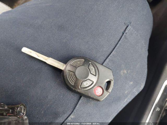 Ford Escape Se Image 8