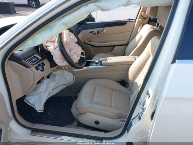 Mercedes-Benz E-Class Image 13