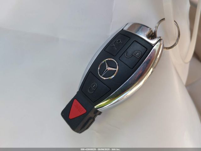Mercedes-Benz E-Class Image 5