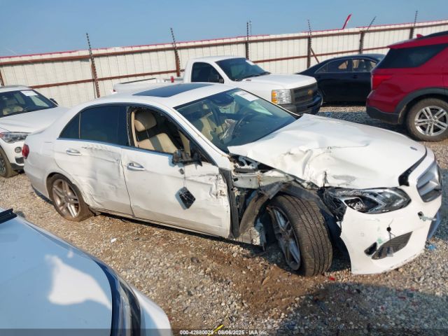 Mercedes-Benz E-Class Image 12