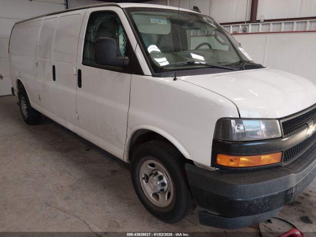 Chevrolet Express Work Van Image 20