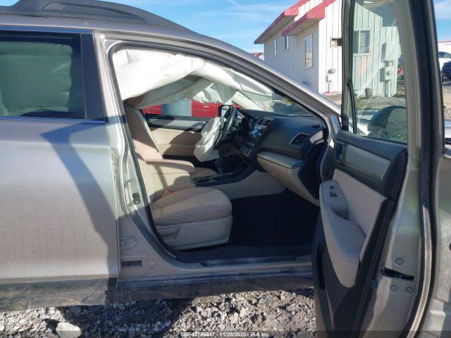 Subaru Outback 2.5i Premium Image 8