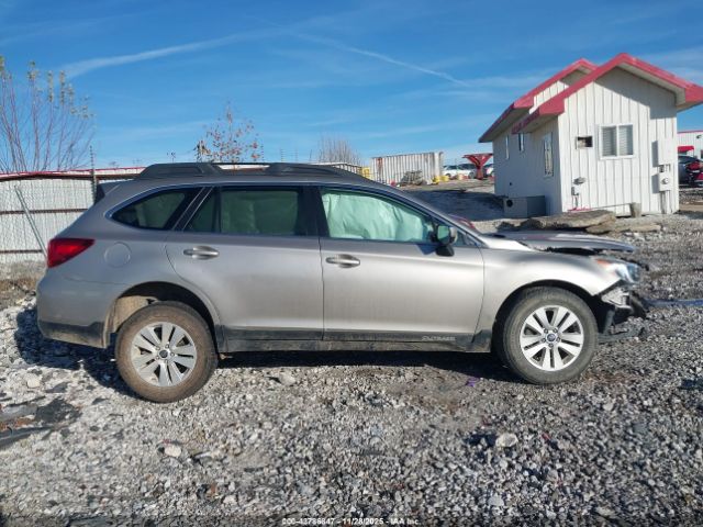 Subaru Outback 2.5i Premium Image 10