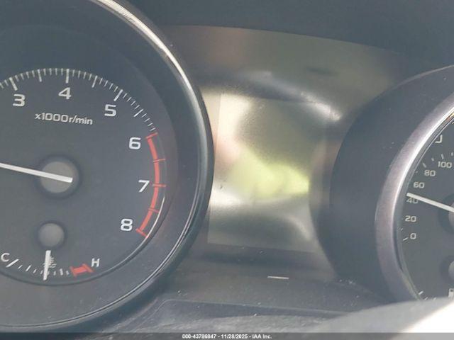 Subaru Outback 2.5i Premium Image 16