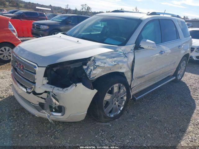 GMC Acadia Denali Image 3