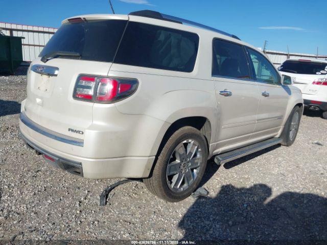 GMC Acadia Denali Image 14