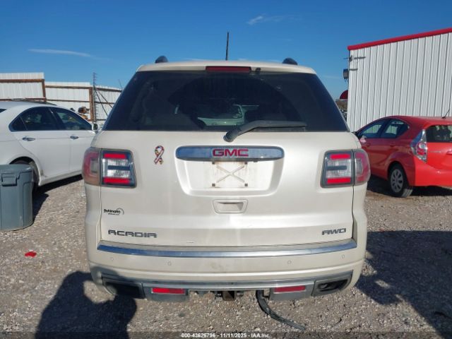 GMC Acadia Denali Image 5