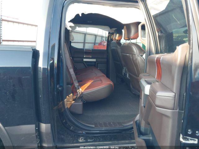 Ford F-150 King Ranch Image 16