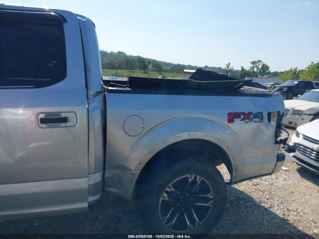 Ford F-150 Platinum Image 4