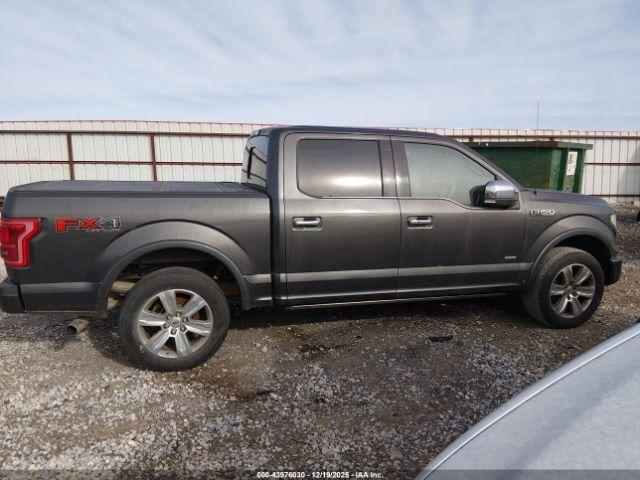 Ford F-150 Platinum Image 12