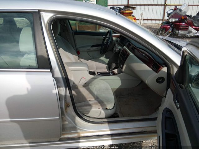 Chevrolet Impala Lt Image 9