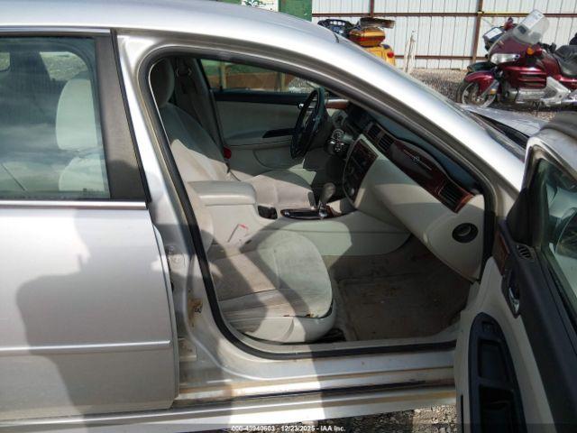 Chevrolet Impala Lt Image 9