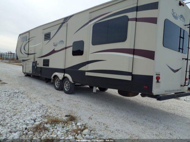 Grde Solitude Image 2