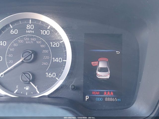 Toyota Corolla Le Image 11