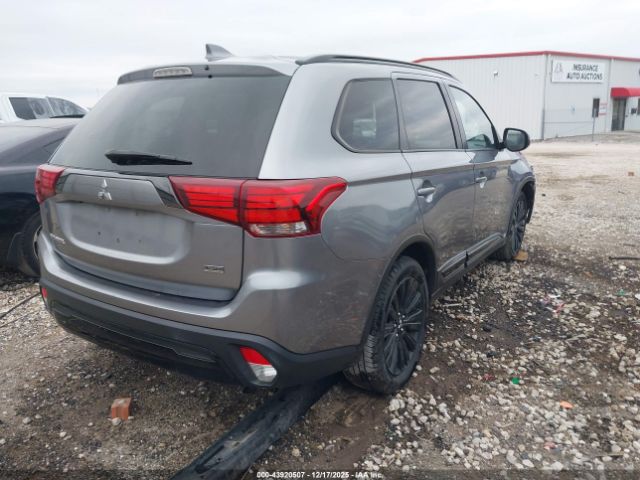 Mitsubishi Outlander Image 13