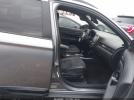 Mitsubishi Outlander Image 12