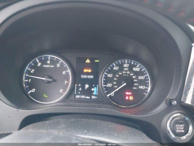 Mitsubishi Outlander Image 5