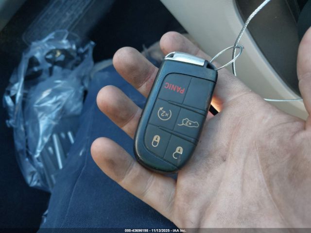 Jeep Compass Latitude 4x4 Image 2