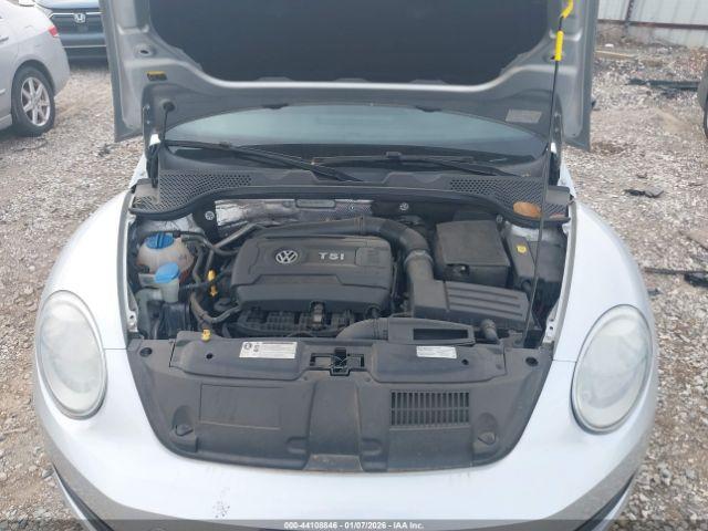 Volkswagen Beetle 1.8t Fleet Edition Image 13