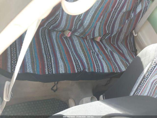 Volkswagen Beetle Gls Tdi Image 4