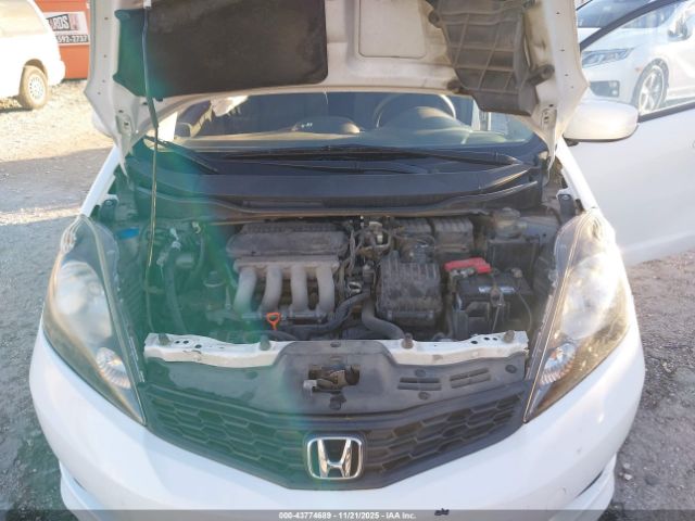 Honda Fit Sport Image 4