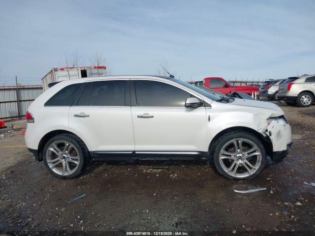 Lincoln MKX Image 14